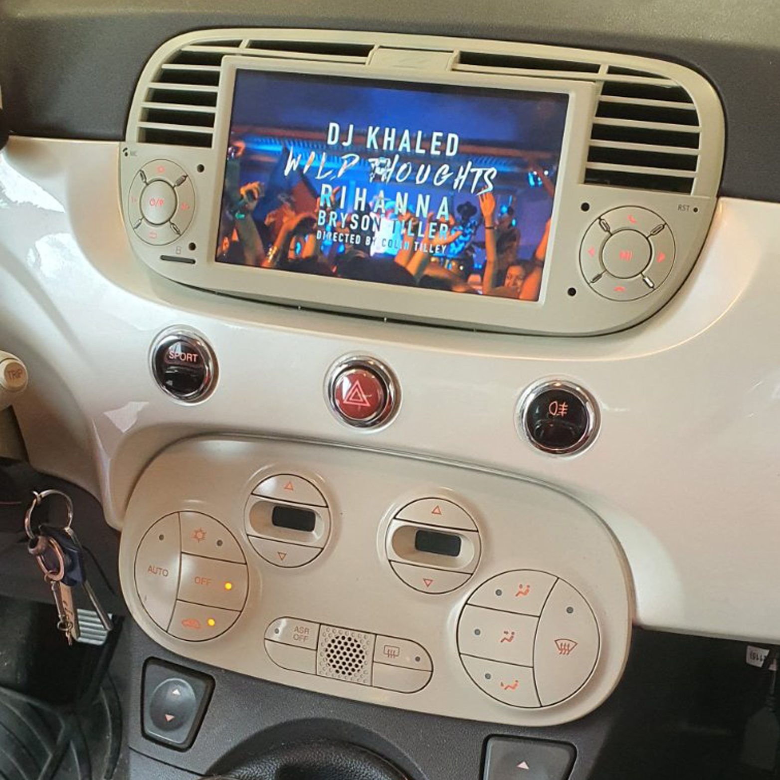 ANDROID MULTIMEDIJA ZA FIAT 500 7" 4+64 (bela) - Image 2