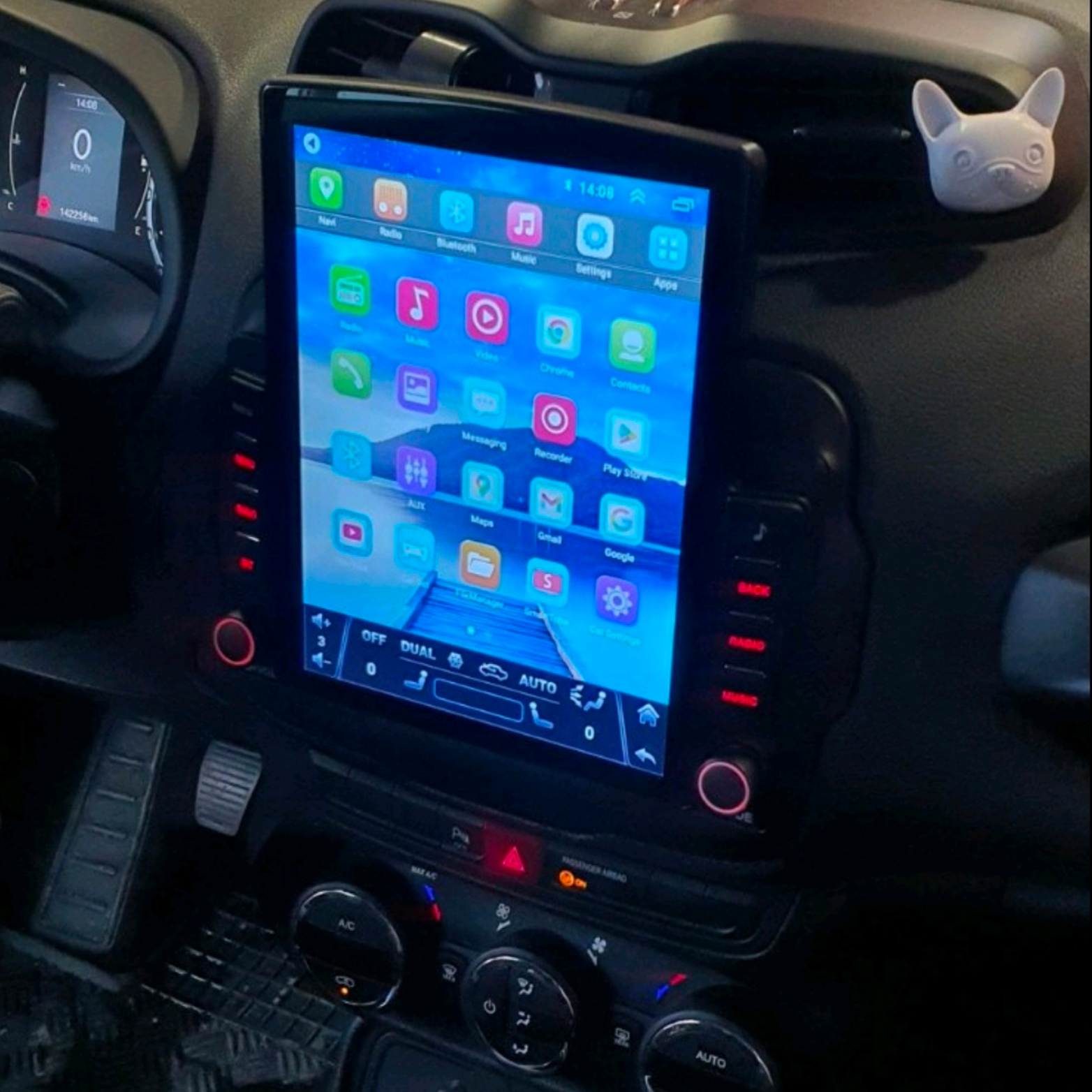 ANDROID MULTIMEDIJA ZA JEEP RENEGADE (2014-2023) 9.7" 1+16 VERTIKALNA - Image 2