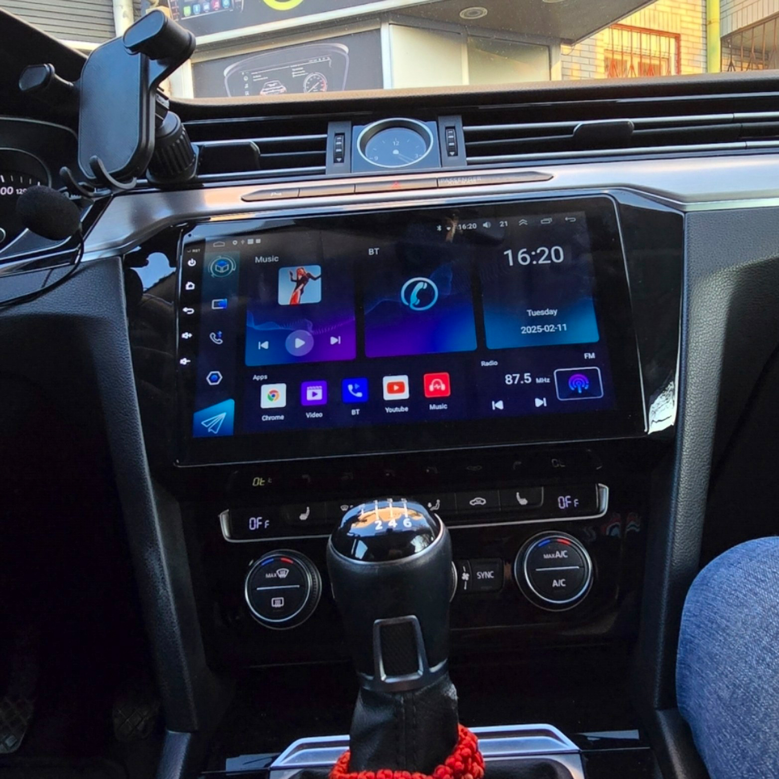 ANDROID MULTIMEDIJA ZA VOLKSWAGEN PASSAT B8 (2014-2023) 10.1" 4+64 - Image 2