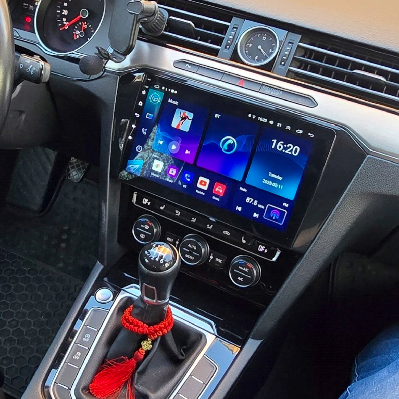 ANDROID MULTIMEDIJA ZA VOLKSWAGEN PASSAT B8 (2014-2023) 10.1" 4+64 - Image 3